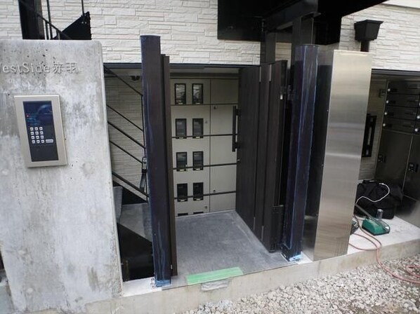 West Side赤羽の物件内観写真